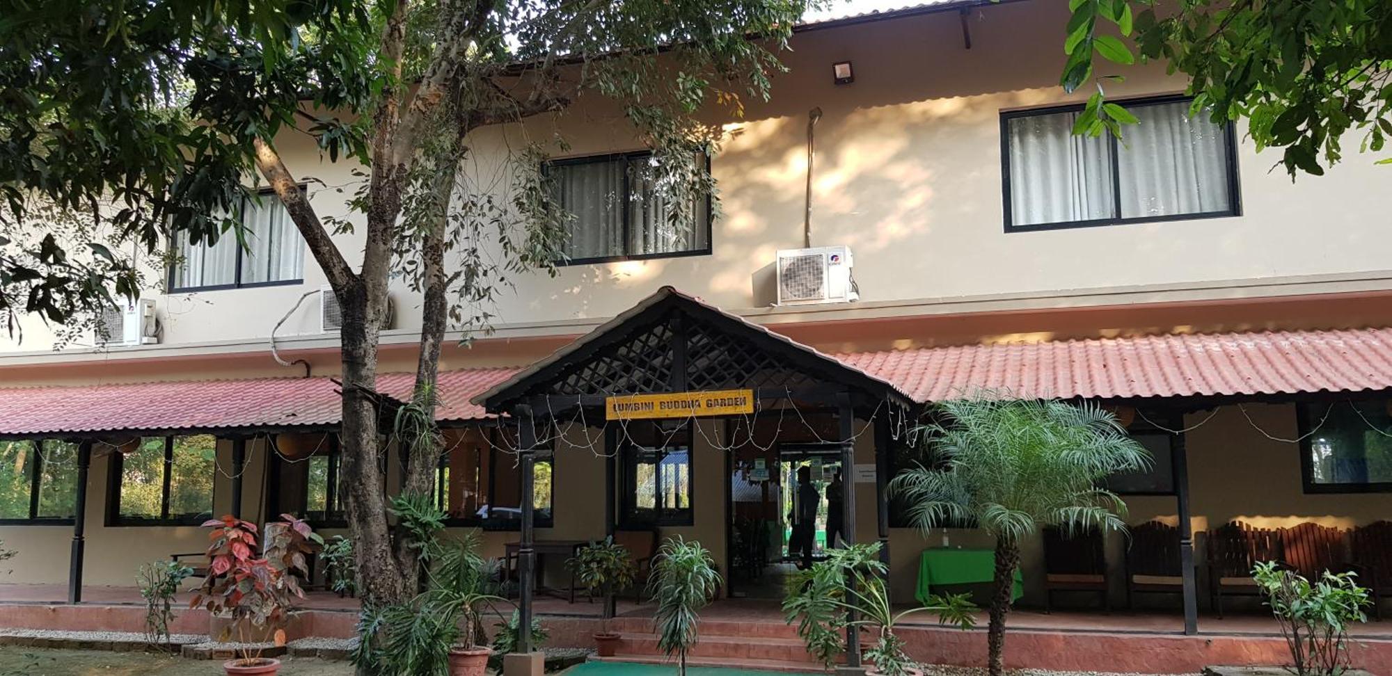 Lumbini Buddha Garden Resort Eksteriør billede